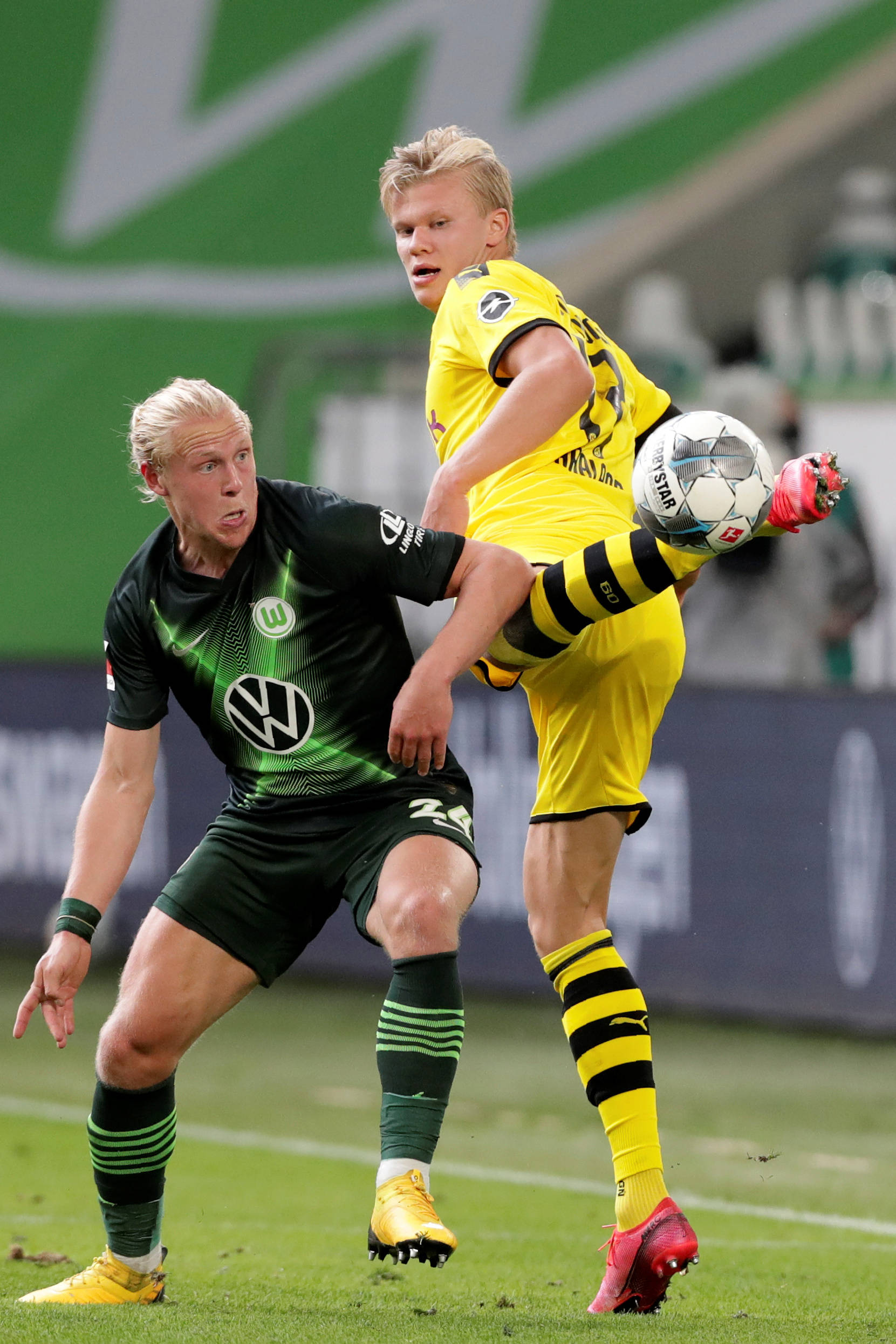 场上发挥最 场上发挥最